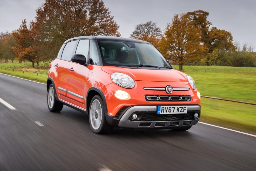  Fiat 500L Cross (330) 2017 года  (UK) (фото 30 из 89)